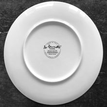 Carica l'immagine nel visualizzatore di Gallery, "RITROVARE I PEZZI" PIATTO PIANO